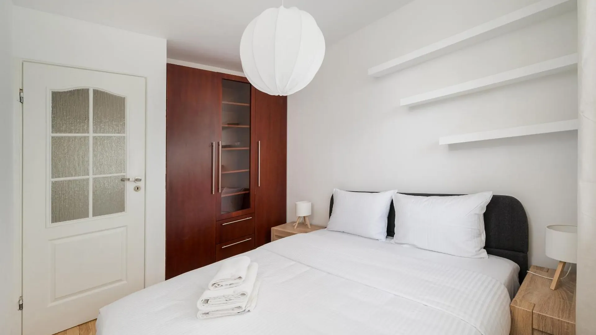 Metro Swietokrzyska Central Apartment Warsaw 0*,  Poland